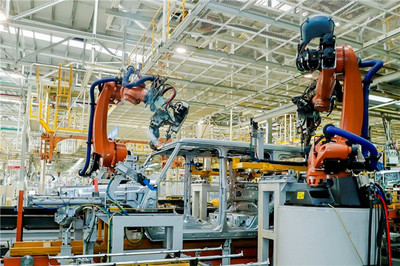 北京越野与毛豆新车战略合作第200台车下线交付，共启汽车新零售时代